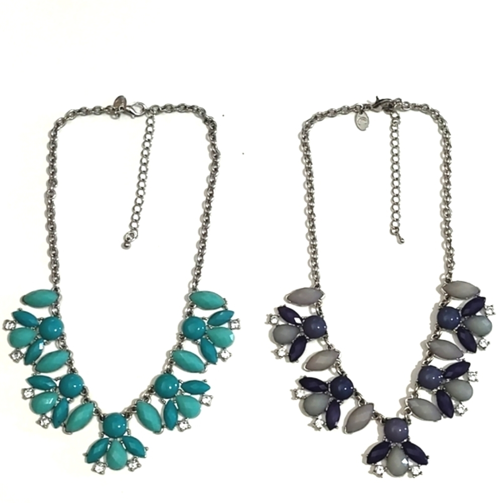 CHARMING CHARLIE ACRYLIC/RHINESTONE SILVER-TONE COLLAR BIB LOT (2) 20" NECKLACES